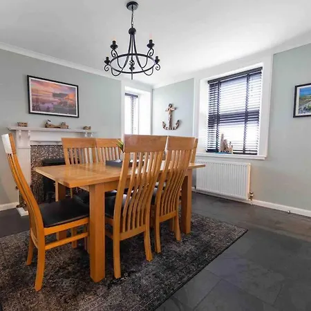 Hill Crest - Cliff Top Cottage With Stunning Views Cullen Exterior photo