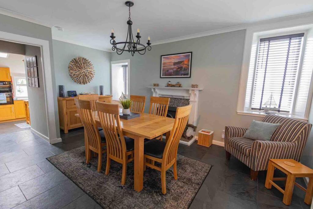 Holiday home Hill Crest - Cliff With Stunning Views