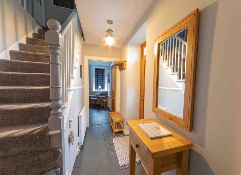 Holiday home Hill Crest - Cliff With Stunning Views *
