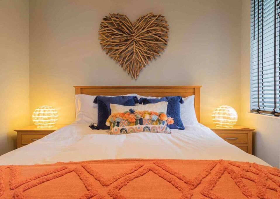 Hill Crest - Cliff With Stunning Views Holiday home